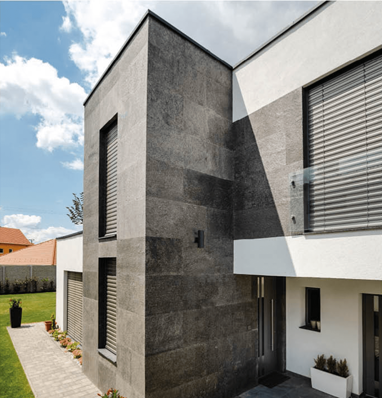 Faster, Lighter, Smarter: Stone Panels for Builders and Contractors - Delacopanels