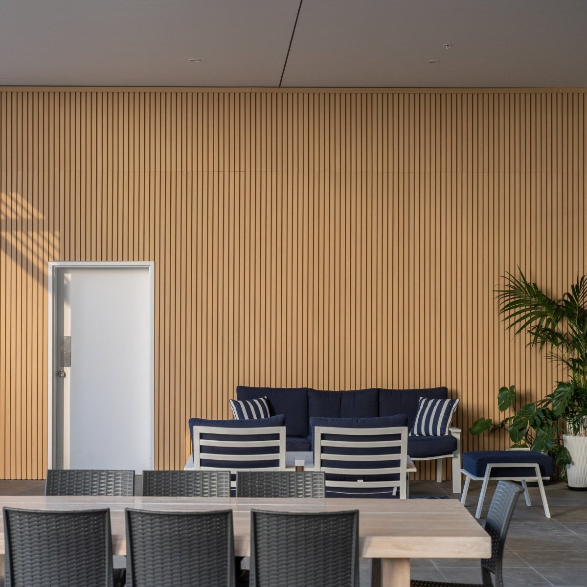 Light Oak | Outdoor Panel